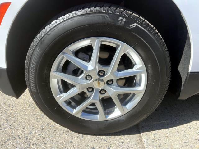 used 2022 Chevrolet Equinox car, priced at $19,999