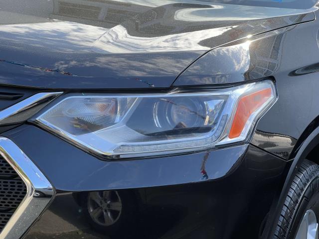 used 2021 Chevrolet Traverse car, priced at $23,787