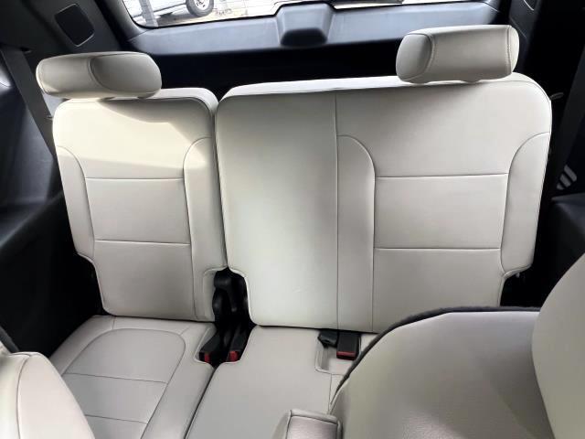 used 2023 Chevrolet Traverse car, priced at $31,990