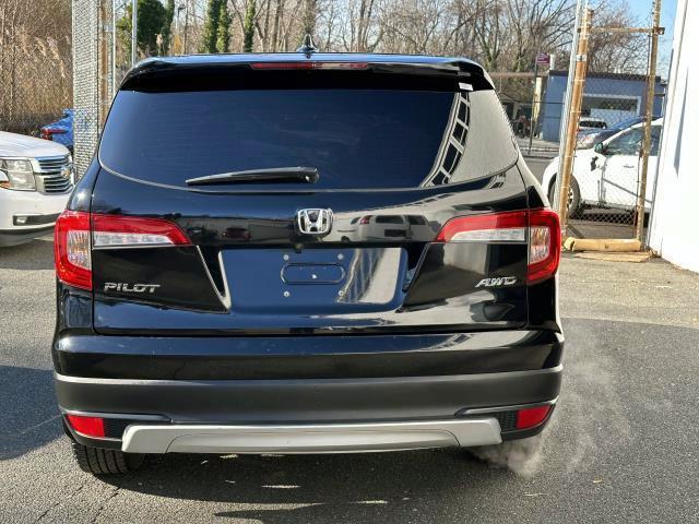 used 2021 Honda Pilot car, priced at $23,998