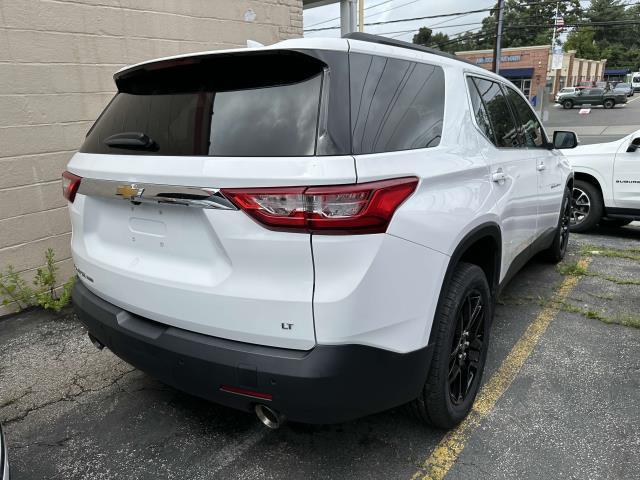 used 2021 Chevrolet Traverse car, priced at $25,593