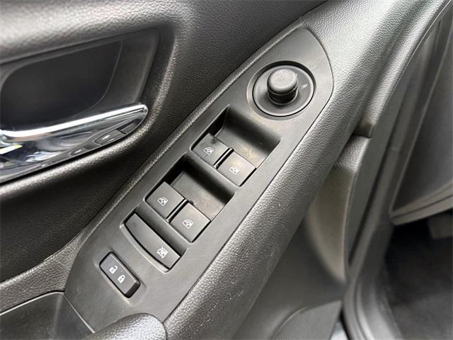 used 2022 Chevrolet Trax car, priced at $17,343