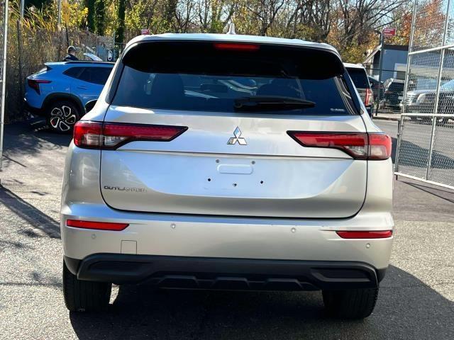 used 2022 Mitsubishi Outlander car, priced at $20,909