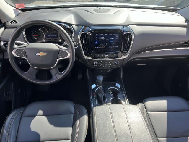 used 2021 Chevrolet Traverse car, priced at $31,998