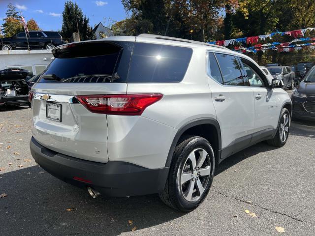 used 2021 Chevrolet Traverse car, priced at $31,998