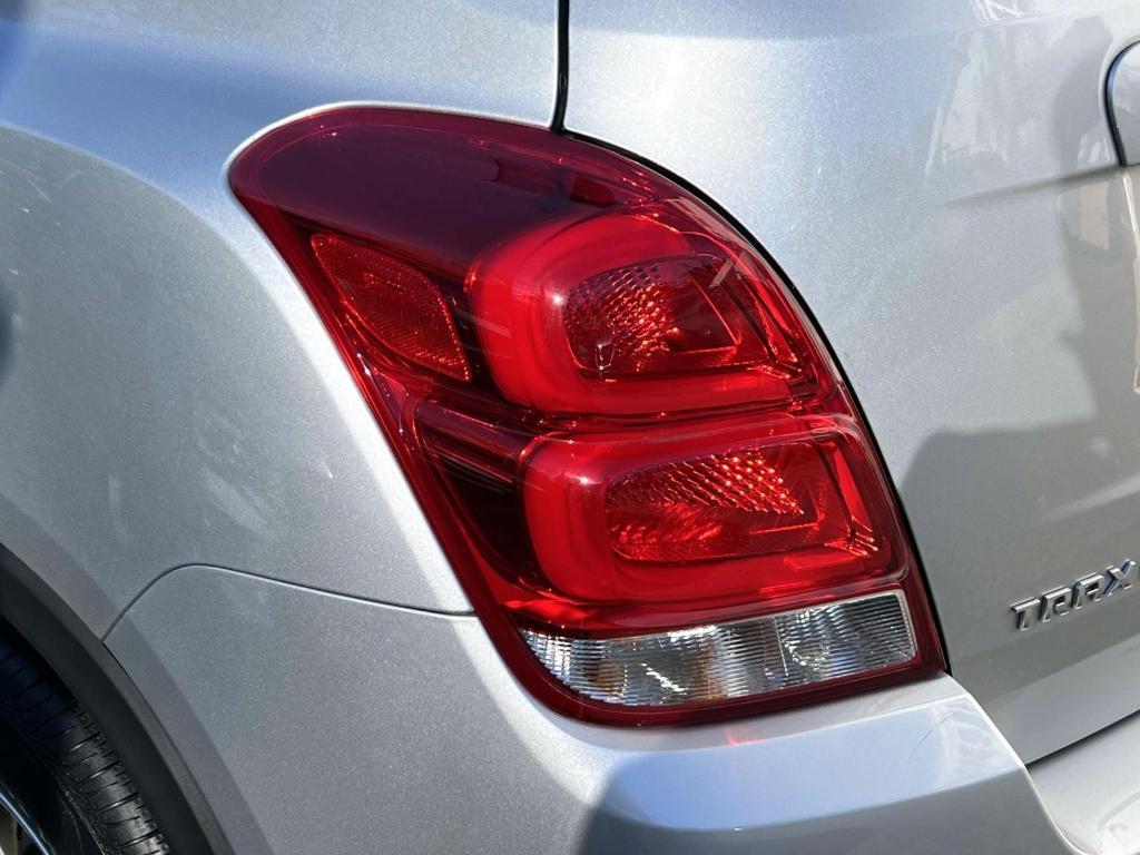 used 2022 Chevrolet Trax car, priced at $16,398