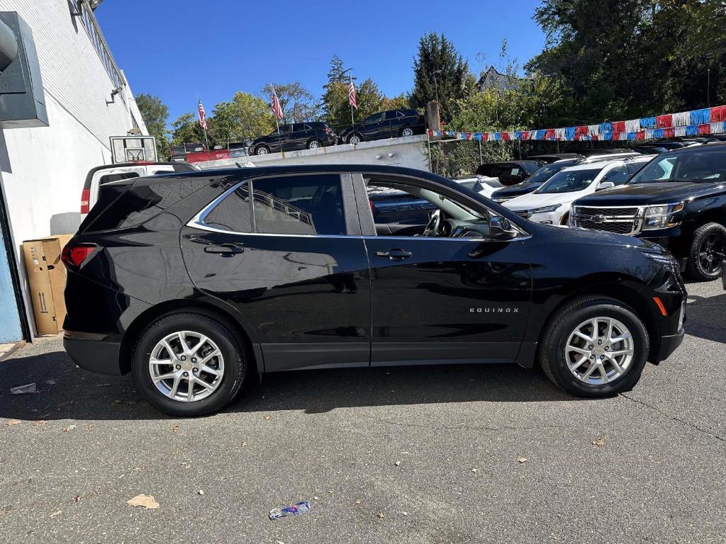 used 2022 Chevrolet Equinox car, priced at $19,404