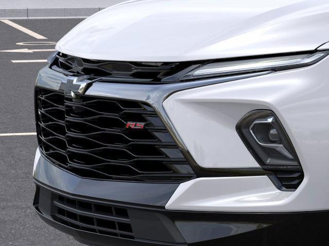 new 2025 Chevrolet Blazer car