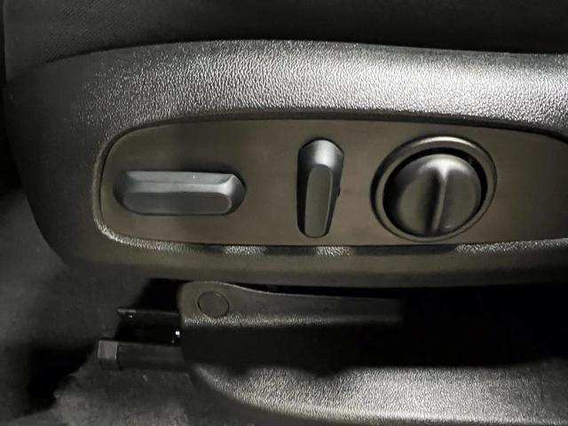 used 2022 Chevrolet Equinox car, priced at $22,599
