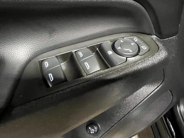 used 2022 Chevrolet Equinox car, priced at $22,599