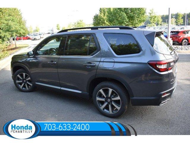new 2025 Honda Pilot car, priced at $51,050