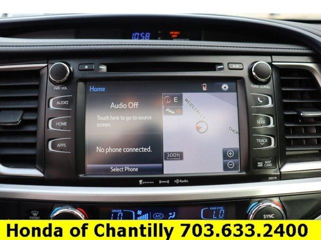 used 2018 Toyota Highlander car, priced at $25,221