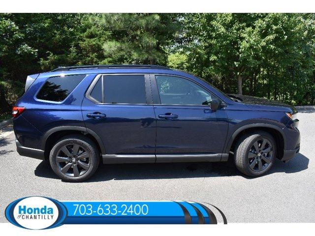 new 2025 Honda Pilot car, priced at $43,750