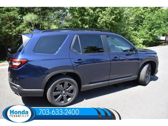 new 2025 Honda Pilot car, priced at $43,750
