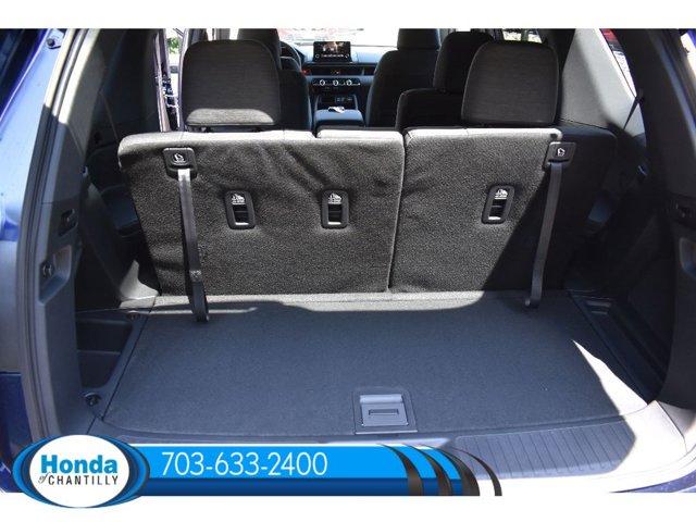 new 2025 Honda Pilot car, priced at $43,750