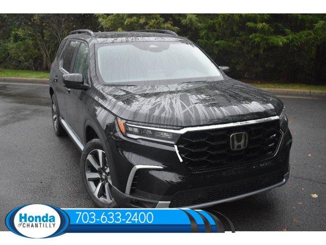 new 2025 Honda Pilot car, priced at $51,725