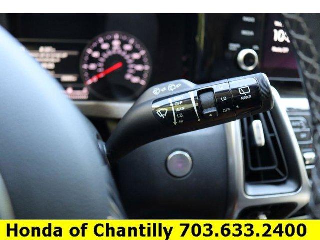 used 2023 Kia Sorento car, priced at $31,481