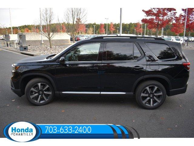 new 2025 Honda Pilot car, priced at $50,995