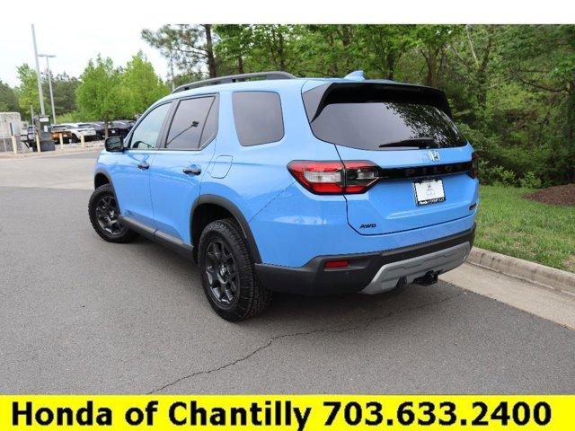 used 2025 Honda Pilot car, priced at $47,343