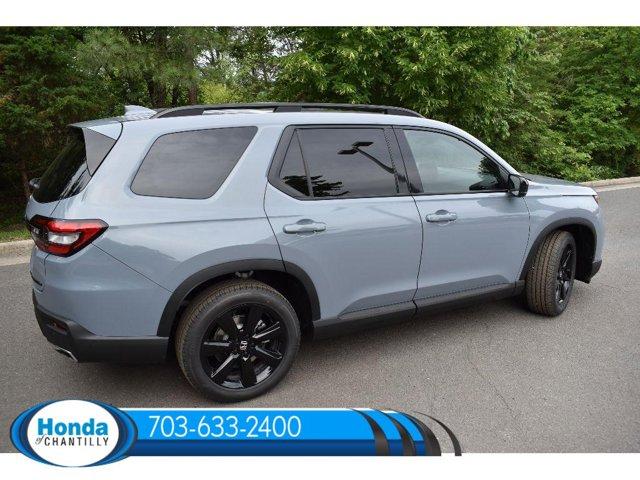 new 2025 Honda Pilot car, priced at $56,485