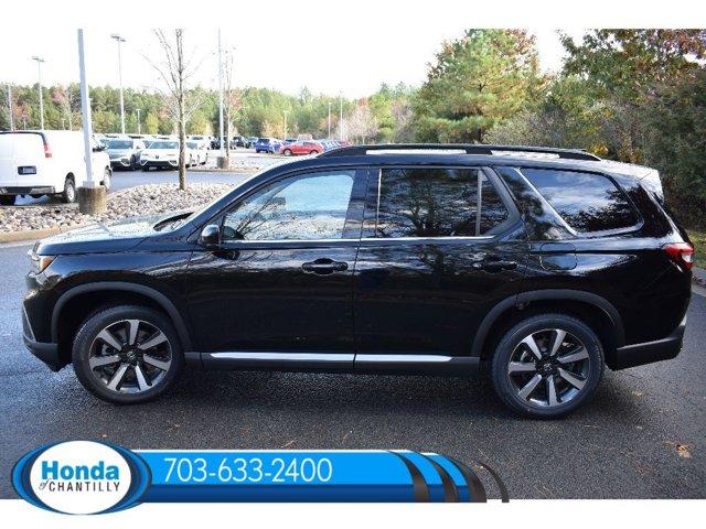 new 2025 Honda Pilot car, priced at $50,995