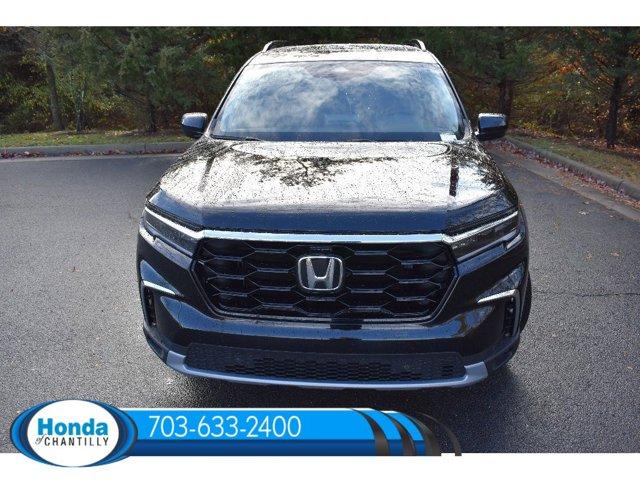 new 2025 Honda Pilot car, priced at $50,995