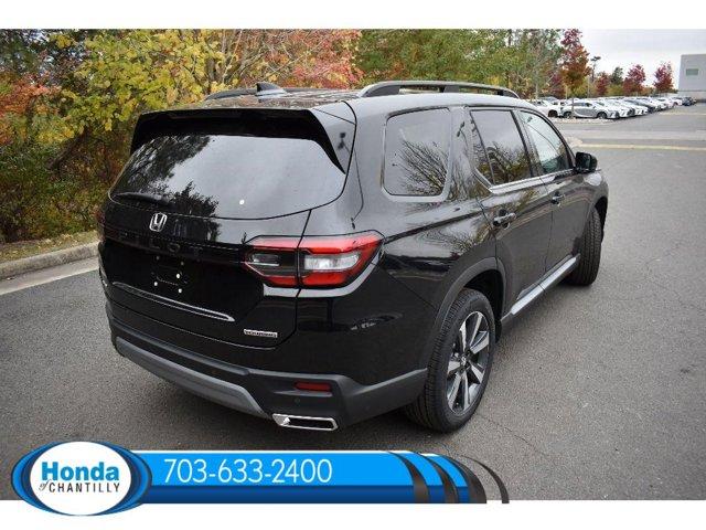 new 2025 Honda Pilot car, priced at $51,095