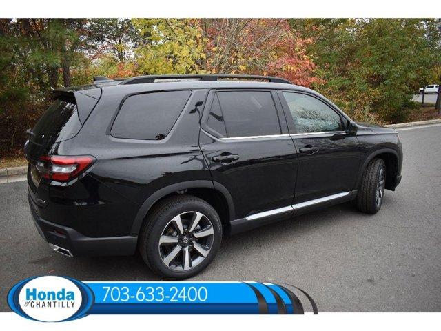 new 2025 Honda Pilot car, priced at $51,095