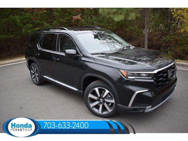 new 2025 Honda Pilot car, priced at $51,095