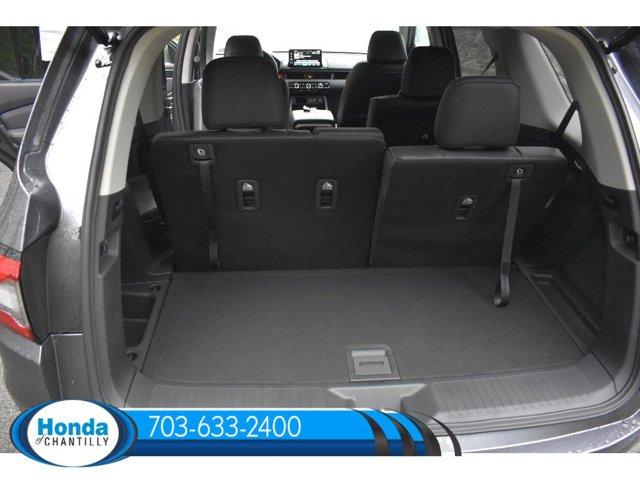 new 2025 Honda Pilot car, priced at $54,530