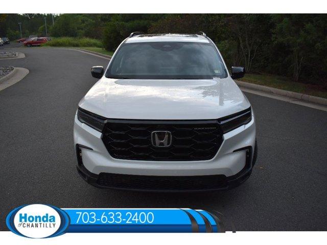 new 2025 Honda Pilot car, priced at $57,850