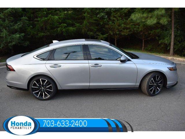 new 2025 Honda Accord Hybrid car, priced at $40,450