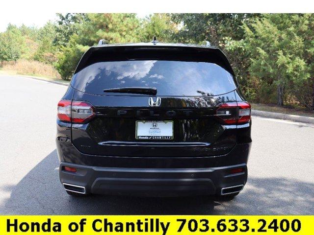 used 2025 Honda Pilot car, priced at $47,654