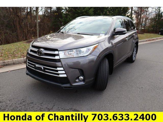 used 2018 Toyota Highlander car, priced at $25,981