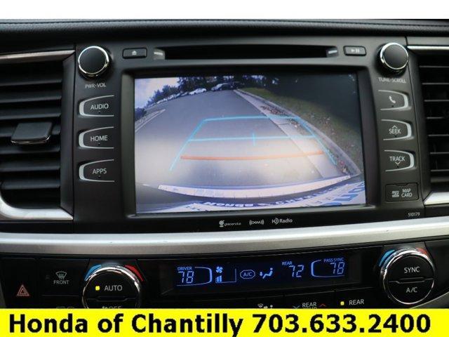 used 2018 Toyota Highlander car, priced at $25,981