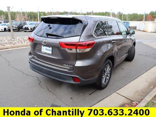 used 2018 Toyota Highlander car, priced at $25,981