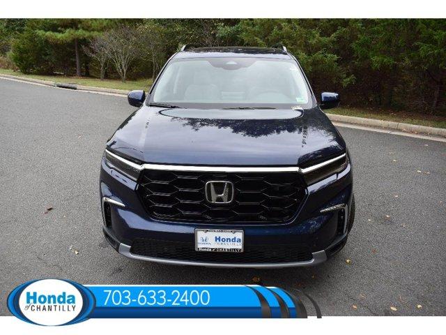 new 2025 Honda Pilot car, priced at $51,095