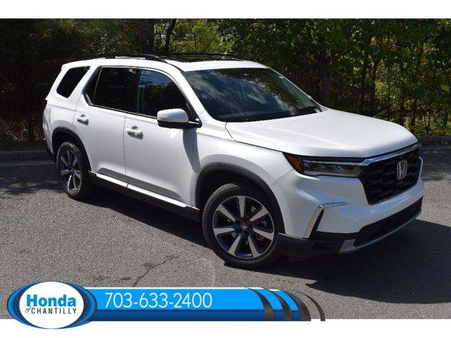 new 2025 Honda Pilot car, priced at $55,030