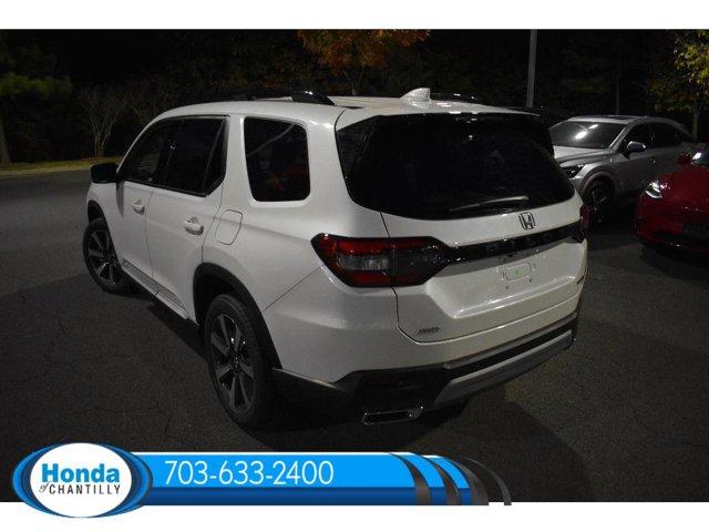 new 2025 Honda Pilot car, priced at $51,550