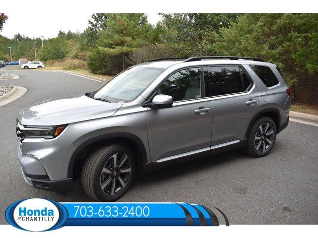 new 2025 Honda Pilot car, priced at $51,095