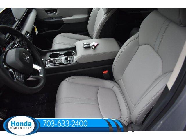 new 2025 Honda Pilot car, priced at $51,095