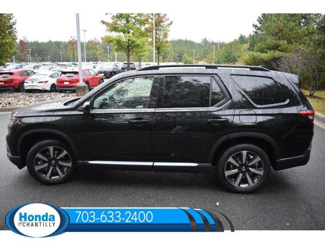 new 2025 Honda Pilot car, priced at $51,095