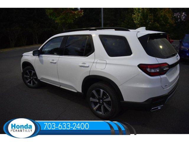 new 2025 Honda Pilot car, priced at $51,550