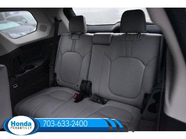 new 2025 Honda Pilot car, priced at $51,550