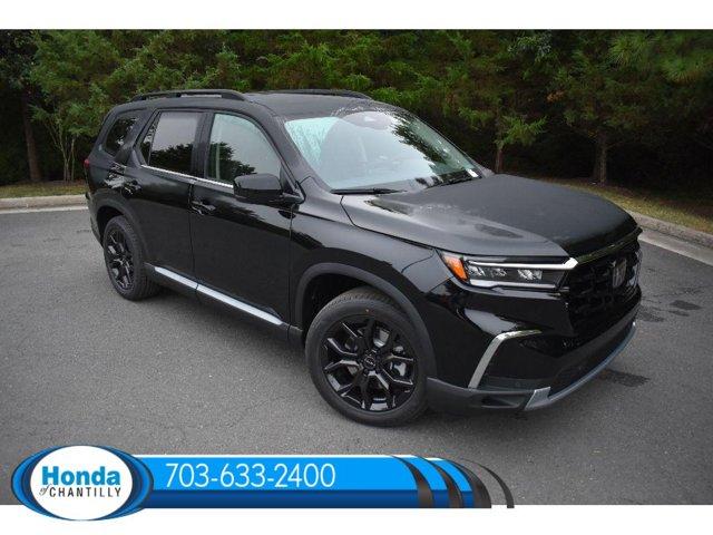 new 2025 Honda Pilot car, priced at $52,995