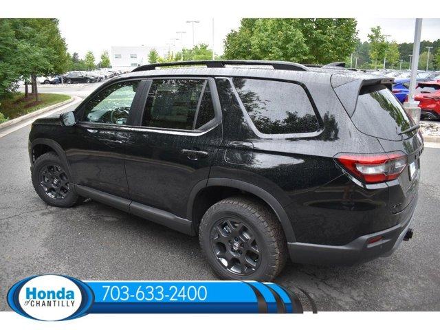 new 2025 Honda Pilot car, priced at $51,330