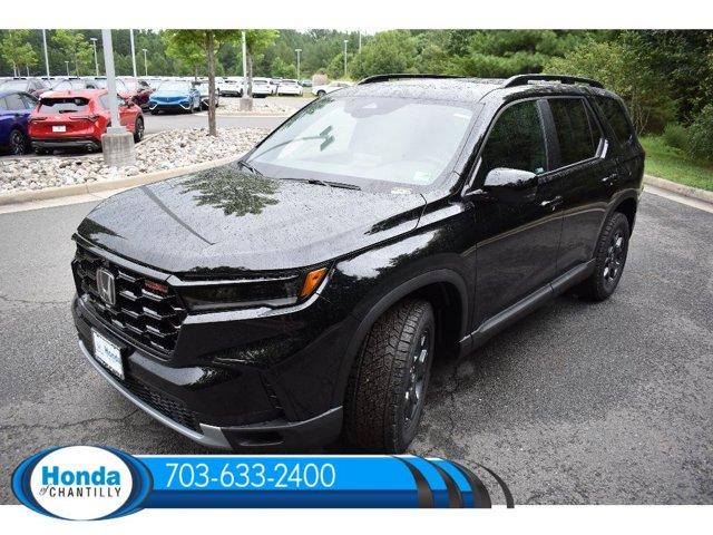 new 2025 Honda Pilot car, priced at $51,330
