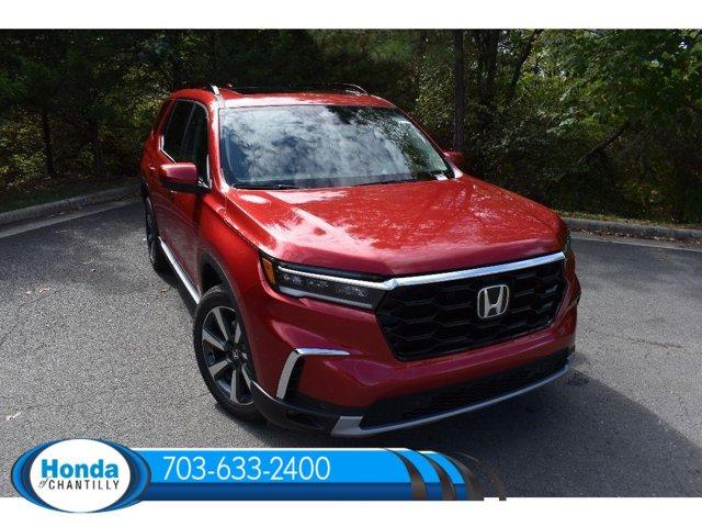 new 2025 Honda Pilot car, priced at $51,550