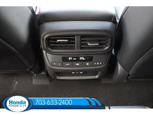 new 2025 Honda Pilot car, priced at $51,550