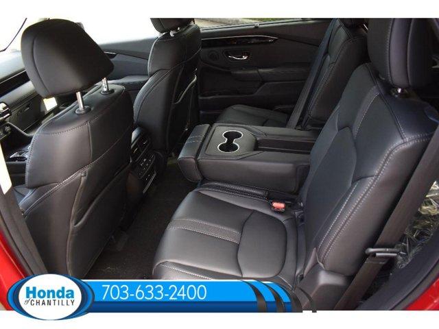 new 2025 Honda Pilot car, priced at $51,550